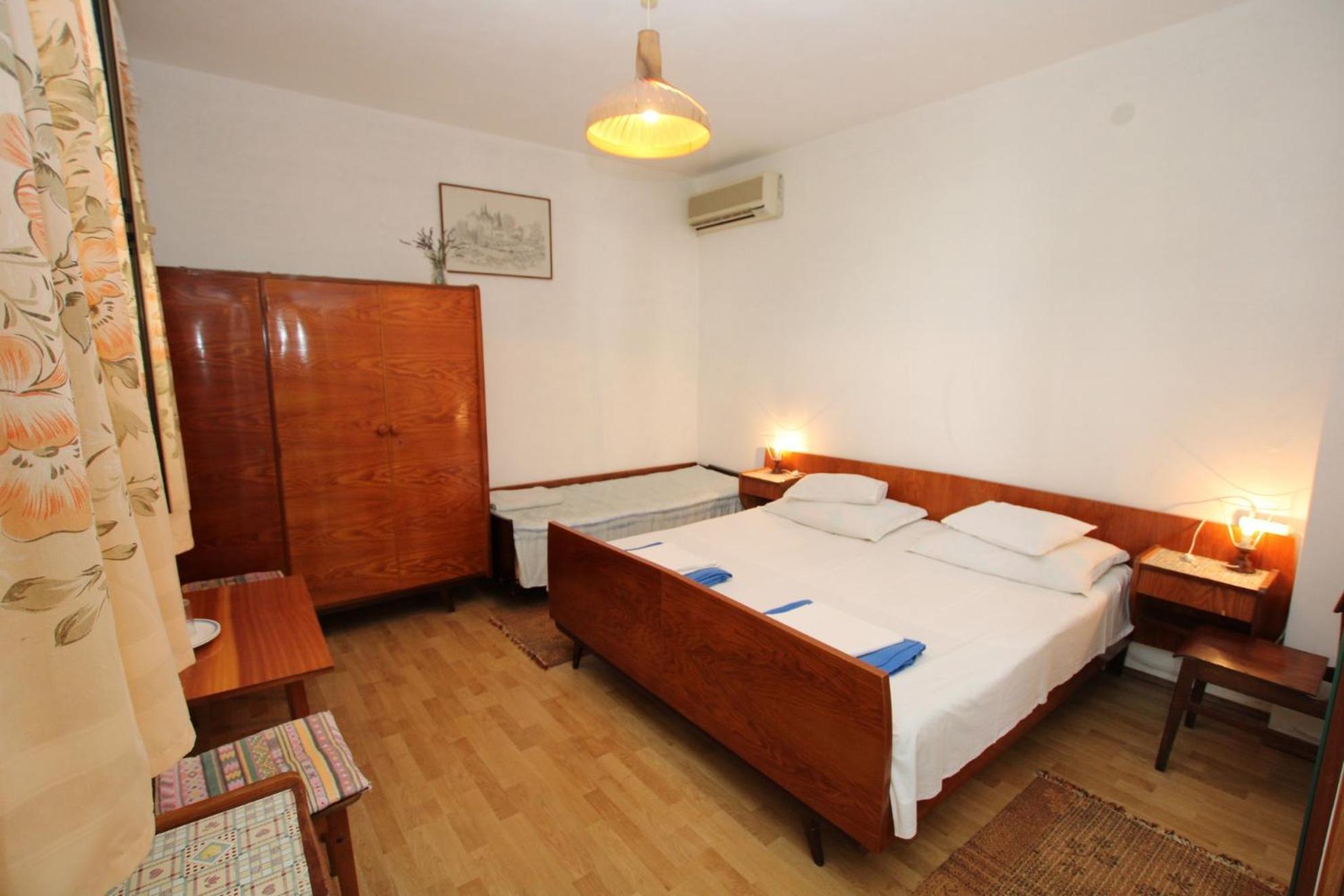 Vintage Rooms & Apartments Poreč Exteriör bild