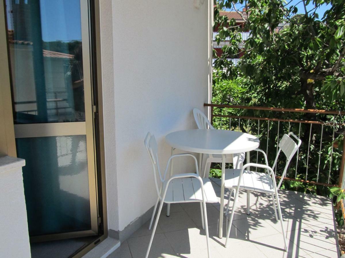 Vintage Rooms & Apartments Poreč Exteriör bild