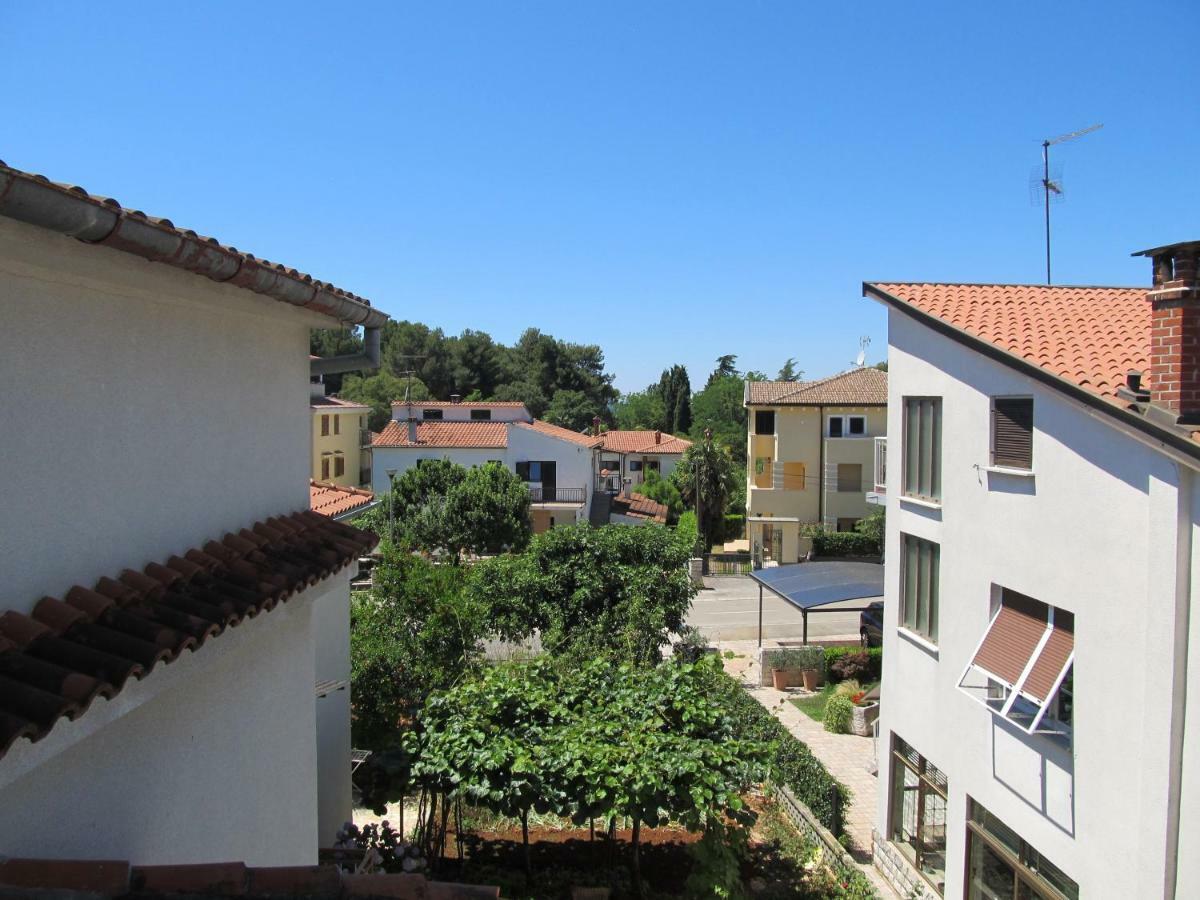 Vintage Rooms & Apartments Poreč Exteriör bild